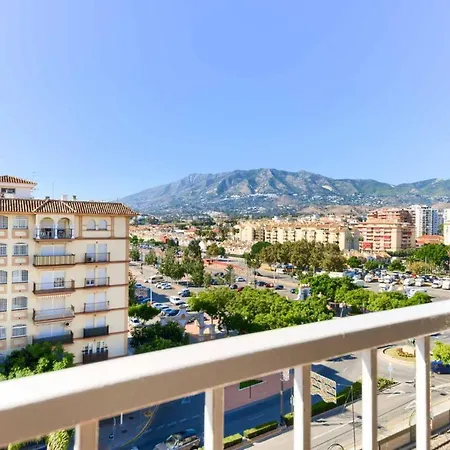 Holidays2los Boliches 3 Bed Duplex & Terraza * Fuengirola